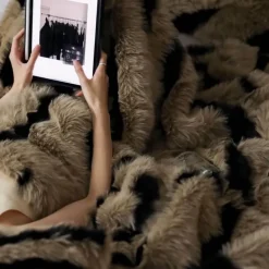 Kuschelige Deko-Überwurfdecke - Martina Decke