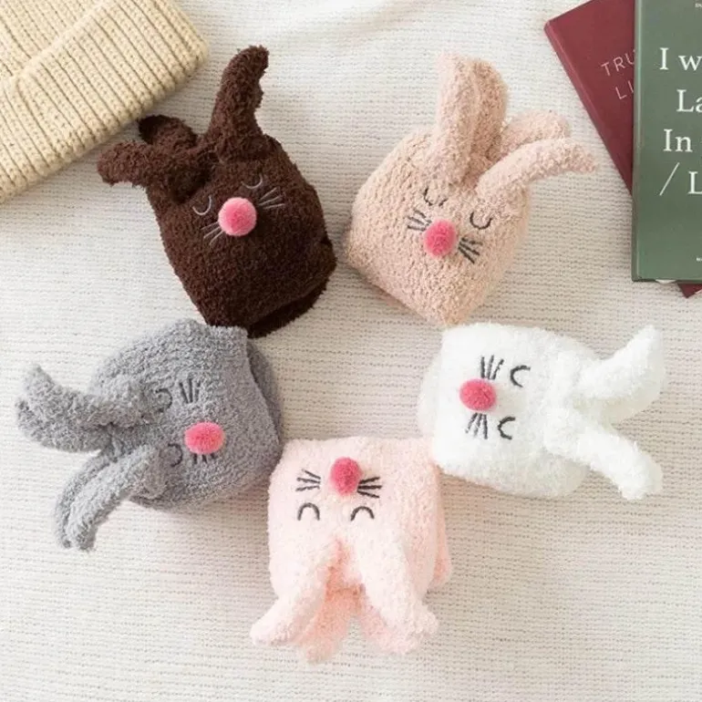 Kuschelige Katzensocken – Whisker Friends Design