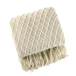 Kuschelige Strickdecke – Sofakomfort im Winter