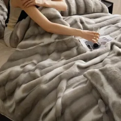 Kuschelige, weiche Überwurfdecke – Anna-Kollektion für ultimativen Komfort