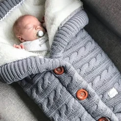 Kuscheliger Babyschlafsack – weiche Decke für den Schlaf Ihres Babys