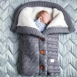 Kuscheliger Babyschlafsack – weiche Decke für den Schlaf Ihres Babys