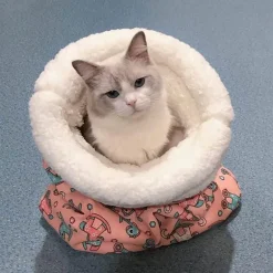 Kuscheliger Katzen-Winterschlafsack – dickes, warmes Bettzeug für Katzen