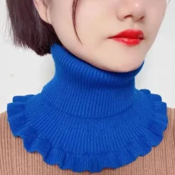 Kuscheliger Rollkragenschal aus Strick – Abnehmbares Kragen-Accessoire