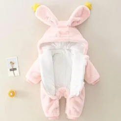 Kuscheliger Winterhasen-Baby-Overall – warmes Plüsch-Outfit