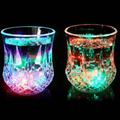 LED Glow Party Cup – Beleuchtetes Trinkgeschirr