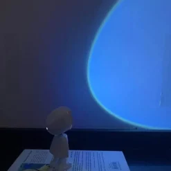 LED Sunset Robot Lamp - Atmospheric Mood Lighting for Home Decor