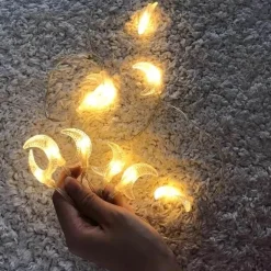 LED-Lichterkette – Mondlicht-Dekor für drinnen und draußen