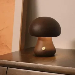 LED-Nachtlampe aus Holzpilz – Touch-Schalter-Design