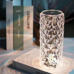 LED-Nachtlicht mit Berührungssensor – Elegante Kristalllampe