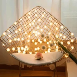 LED-Schneeball-Lichterkette – Weihnachtsdekoration für drinnen und draußen