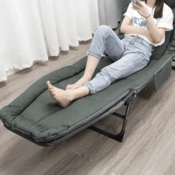 Leichter, tragbarer, klappbarer Liegestuhl – verstellbare Sitzgelegenheiten für den Außenbereich