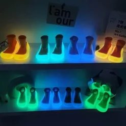 Leuchtende dicke Anti-Rutsch-Socken für den Innenbereich