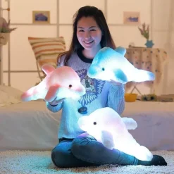 Leuchtender Plüschdelfin – Kreatives Stofftierspielzeug