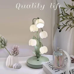 Lilienblumen-Tischlampe – dekorative Blumenbeleuchtung