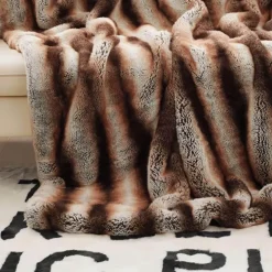 Lorenzo Decke – Gemütliche Überwurfdecke für alle Jahreszeiten