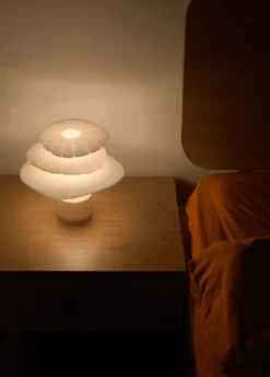 Luminous Layered Table Lamp - Modern Decorative Lighting