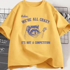 Lustiges Baumwoll-T-Shirt - Relax Were All Crazy