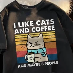 Lustiges Katzen- und Kaffee-T-Shirt – Ich mag Katzen, Kaffee und 3 Personen
