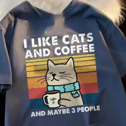 Lustiges Katzen- und Kaffee-T-Shirt – Ich mag Katzen, Kaffee und 3 Personen