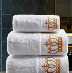 Luxurious Plush Bath Towel Set - Premium Towels for Spa and Home