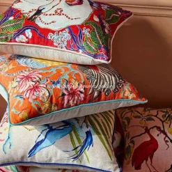 Luxuriöse Staffordshire-Hundekissenbezüge – Mystisches Tierdruck-Dekor