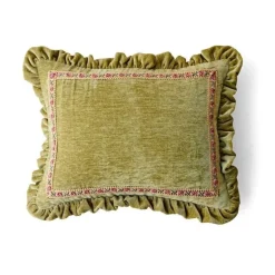 Luxuriöser Chenille-Kissenbezug mit Rüschen in Grün – Dekoratives 35x45-Kissen für stilvolle Wohndekoration