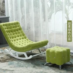 Luxuriöser Schaukelsessel – elegantes europäisches Design