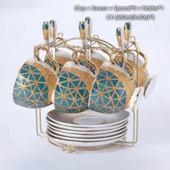 Luxuriöses Kaffeeservice aus Knochenporzellan – Teekanne, Tassen, Zuckerdose, Milchkännchen mit Goldeinlage