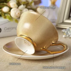 Luxuriöses Kaffeetassen-Set aus Knochenporzellan – 200 ml Tasse mit Untertasse und Löffel