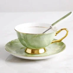 Luxuriöses Kaffeetassen-Set aus Knochenporzellan – 200 ml Tasse mit Untertasse und Löffel