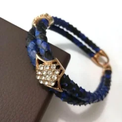 Luxuriöses Pythonlederarmband - Modeschmuck mit Goldakzent
