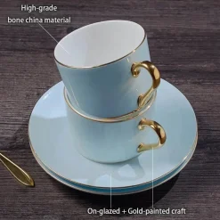 Luxuriöses Tee- und Kaffeeset aus Porzellan – Teekanne mit Tassen aus Bone China