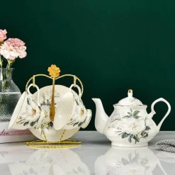 Luxuriöses Teeservice aus Bone China – Elegantes Teekannen-/Tassenset
