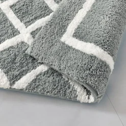 Madivelle Reversible High Pile Bath Rug – Modern Tufted Microfiber
