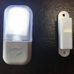 Magnetic LED Mini Door Lamp - Automatic Nightlight