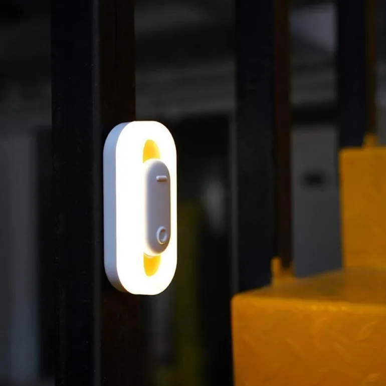 Magnetic Rechargeable LED Night Light - Smart Sensor Lamp