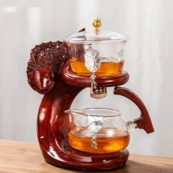 Magnetische Teekanne mit Meereszauberfischen – Wunderliches Ozeandekor