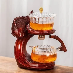 Magnetische Teekanne mit Meereszauberfischen – Wunderliches Ozeandekor