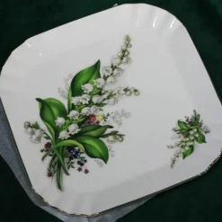 Maiglöckchen-Geschirrset – Elegante florale Geschirrkollektion