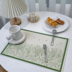 Maiglöckchen-Porzellanteller - Medieval Green Tableware Collection