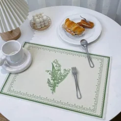 Maiglöckchen-Porzellanteller - Medieval Green Tableware Collection