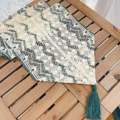 Makramee-Tischläufer – Wellenhohl-Design, dekorativer Akzent