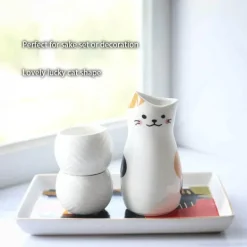 Maneki Neko Sake-Set – Lucky Cat Weingläser, Barzubehör