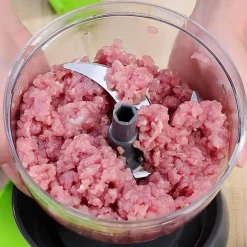 Manueller Fleisch- und Gemüsezerkleinerer - Einfacher Behälter für die Küchenmaschine