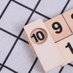 Mathe-Spielzeug aus Holz – Kreatives Lernwerkzeug für Kinder