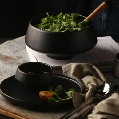 Mattschwarze Snackschale – Modernes, elegantes Serviergericht