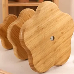 Mehrschichtiger Tortenständer aus Holz – Elegante Dessertpräsentation