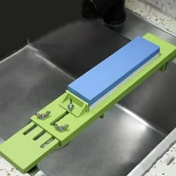 Messerschärfer – Verstellbarer Messerhalter für die Spüle
