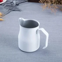 Milchaufschäumkännchen aus Edelstahl – Latte Art Tool